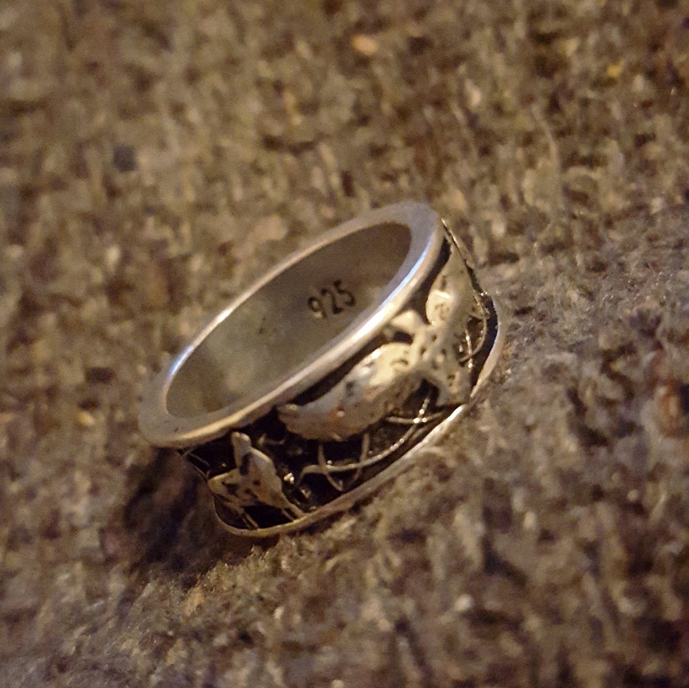 Vintage 925 Silver Eagle Wolf Ring Size7
